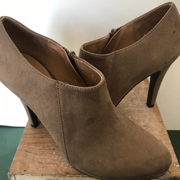 Merona Taupe Suede Stiletto Heel Booties - Picture 5 of 6